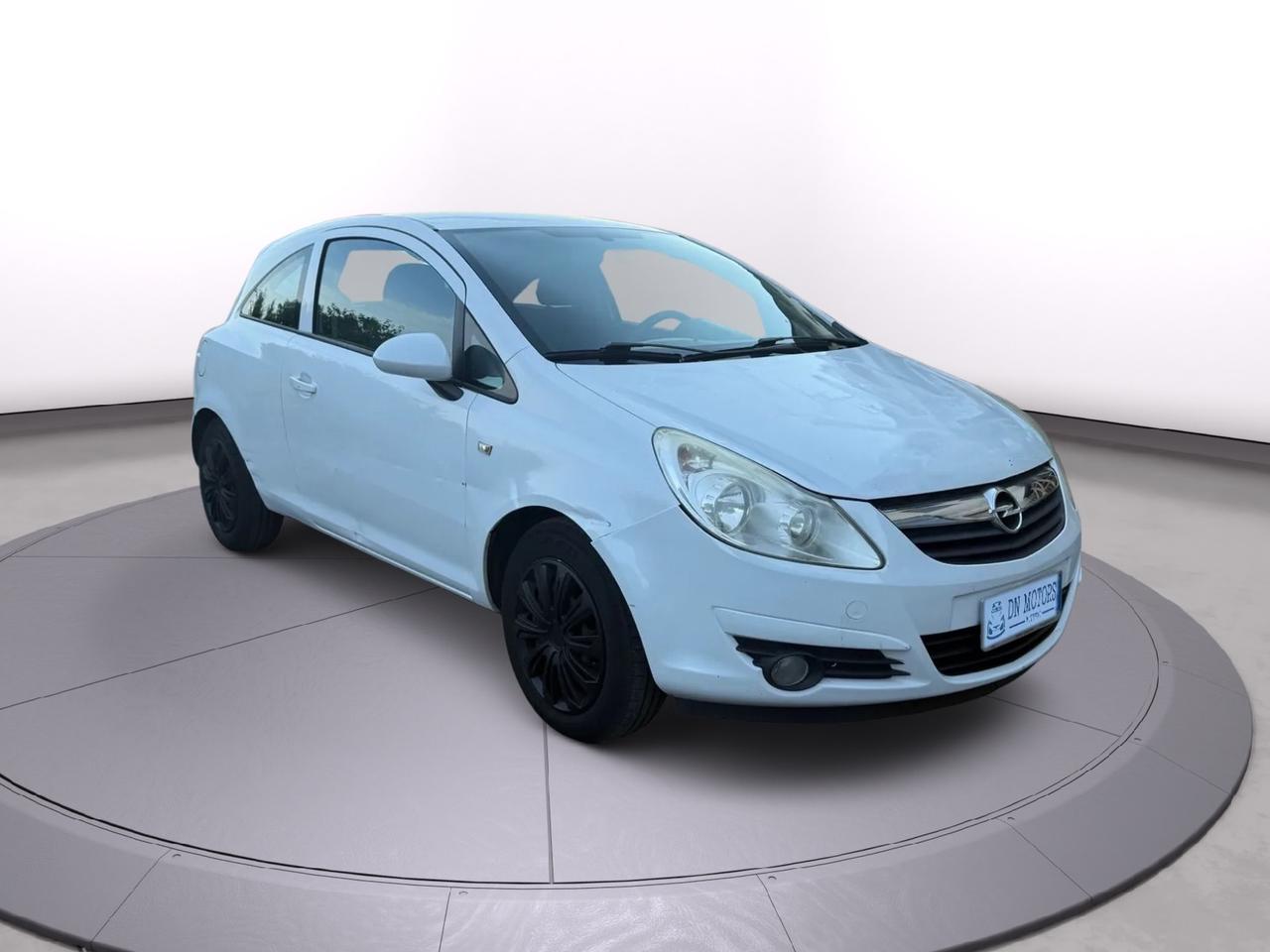 Opel Corsa 1.3 CDTI anno 2010 neo patentati