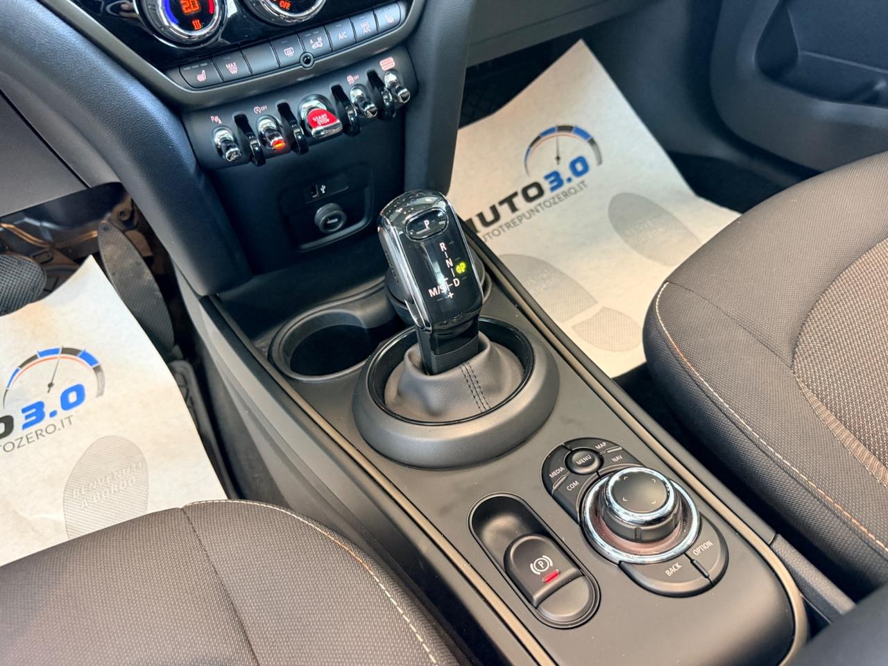 Mini Cooper Countryman 1.5 Classic auto