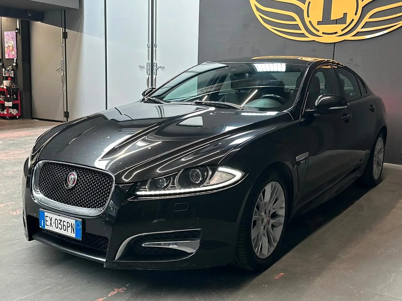 Jaguar XF Jaguar XF 2.2d PORTFOLIO 200CV AUTOMATICA FIDO PERMUTE