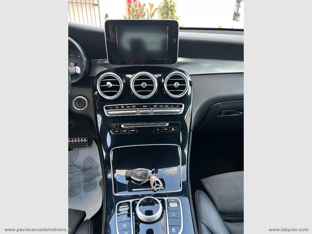 MERCEDES-BENZ GLC 220 d 4Matic Premium