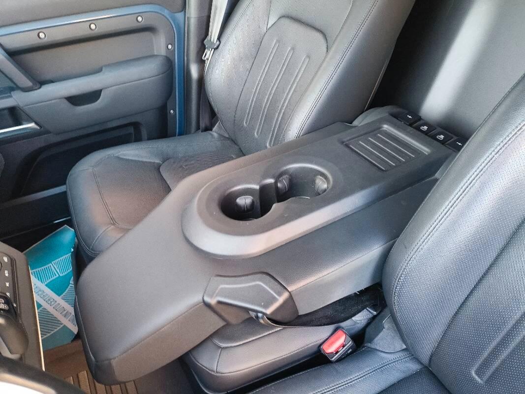 Land Rover Defender Defender 110 N1 Autocarro 3P - 2022 110 3.0d i6 MV S awd 250cv