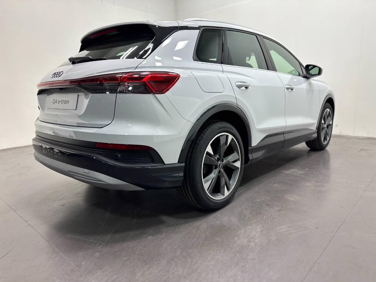 AUDI Q4 E-TRON 40 BUSINESS ADVANCED