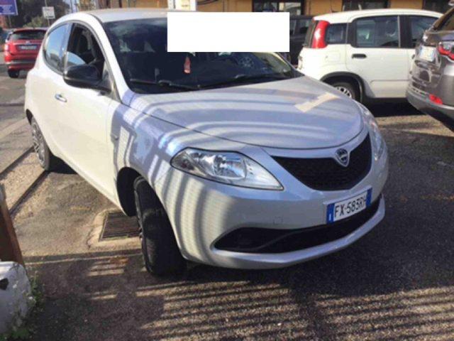 LANCIA Ypsilon 1.2 69 CV 5 porte S&S Gold