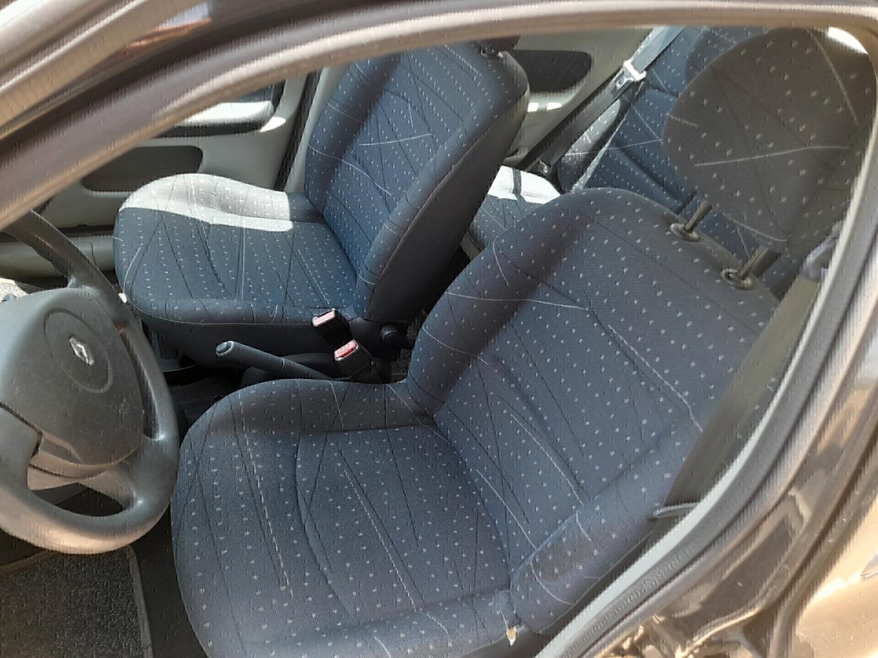 Renault Clio 1.2 STORICA 90000 KM