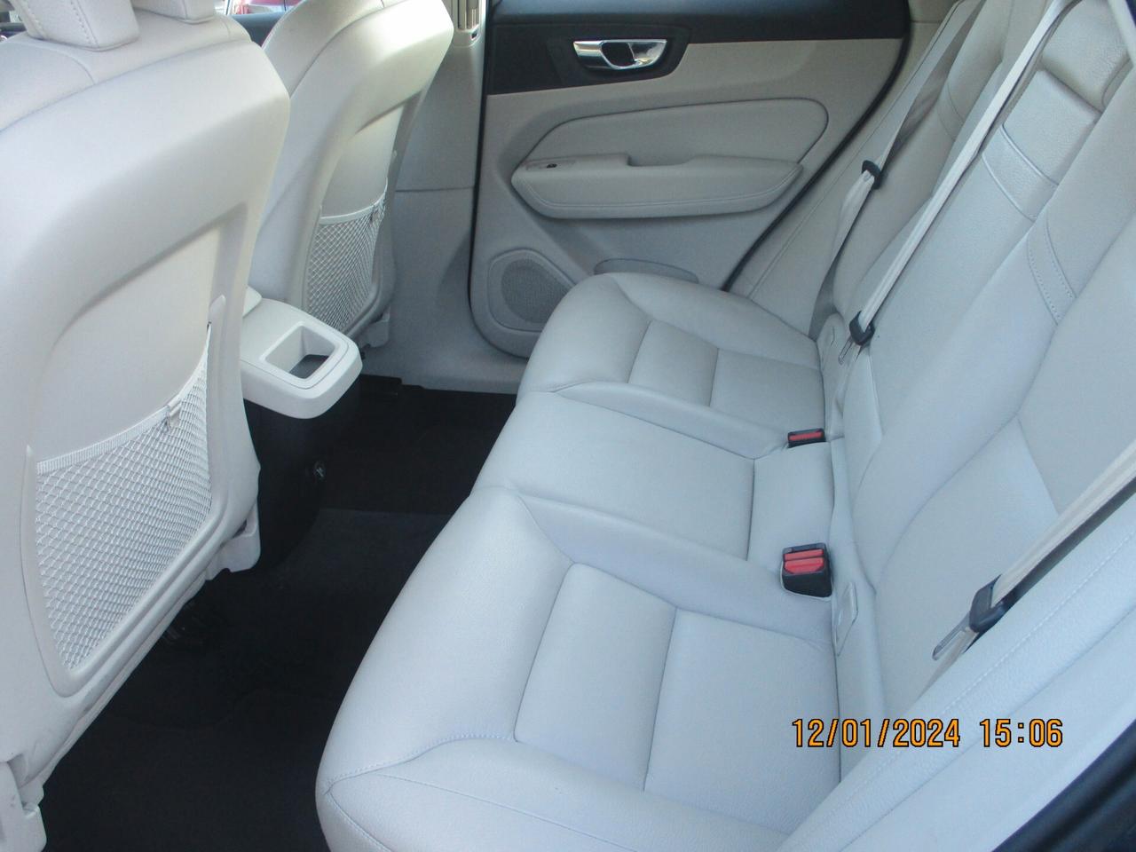 Volvo XC 60 XC60 B4 (d) AWD Geartronic Inscription