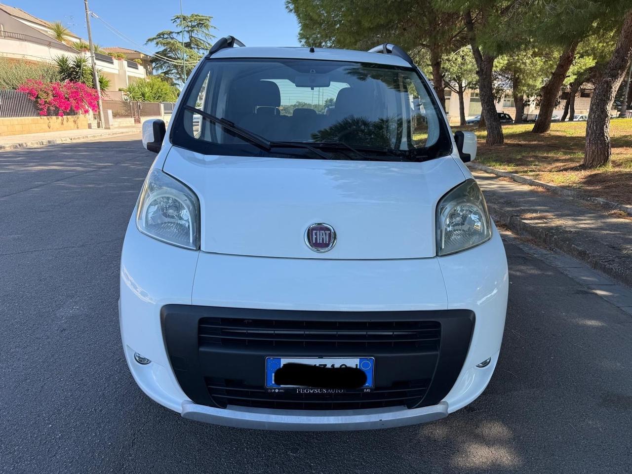 Fiat Qubo 1.3 MJT 95 CV Trekking con navigatore