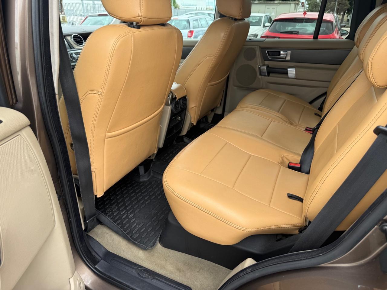 Land Rover Discovery 4 3.0 SDV6 245CV SE ESPETTACOLARE