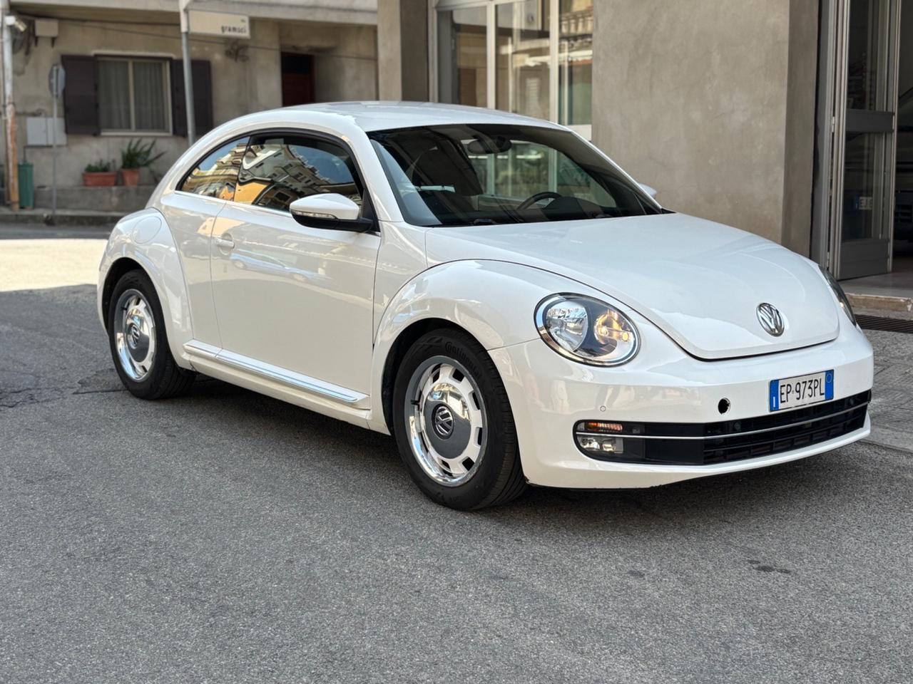 Volkswagen Maggiolino 1.6 TDI Design