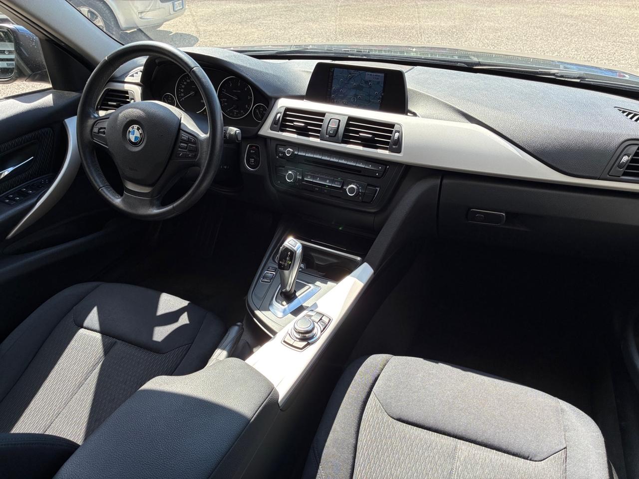 Bmw Serie 320d xDrive Touring Sport