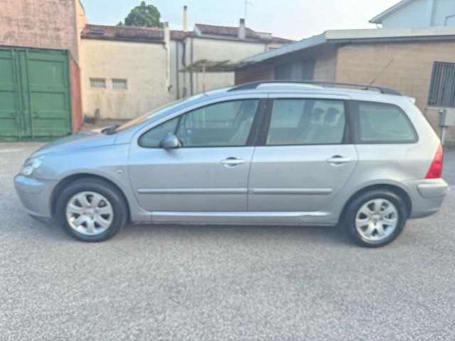 PEUGEOT 307 neopatentati Bellissima Stupenda 1.6 16V SW