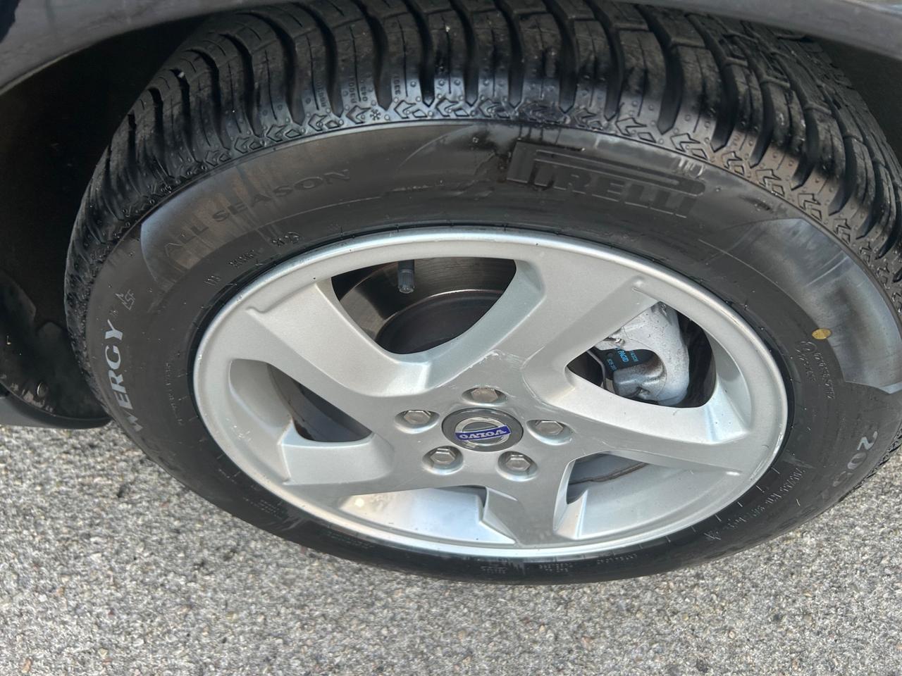 Volvo V50 1.6 D 150000km