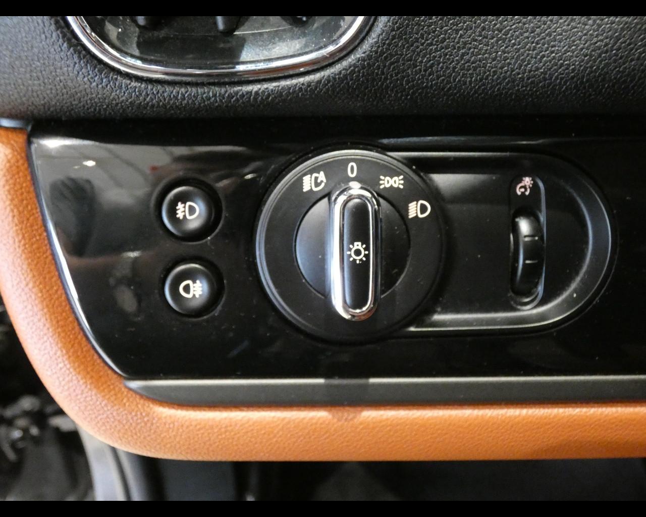 MINI Mini Countrym.(F60) - Mini 2.0 Cooper SD Classic Countryman ALL4