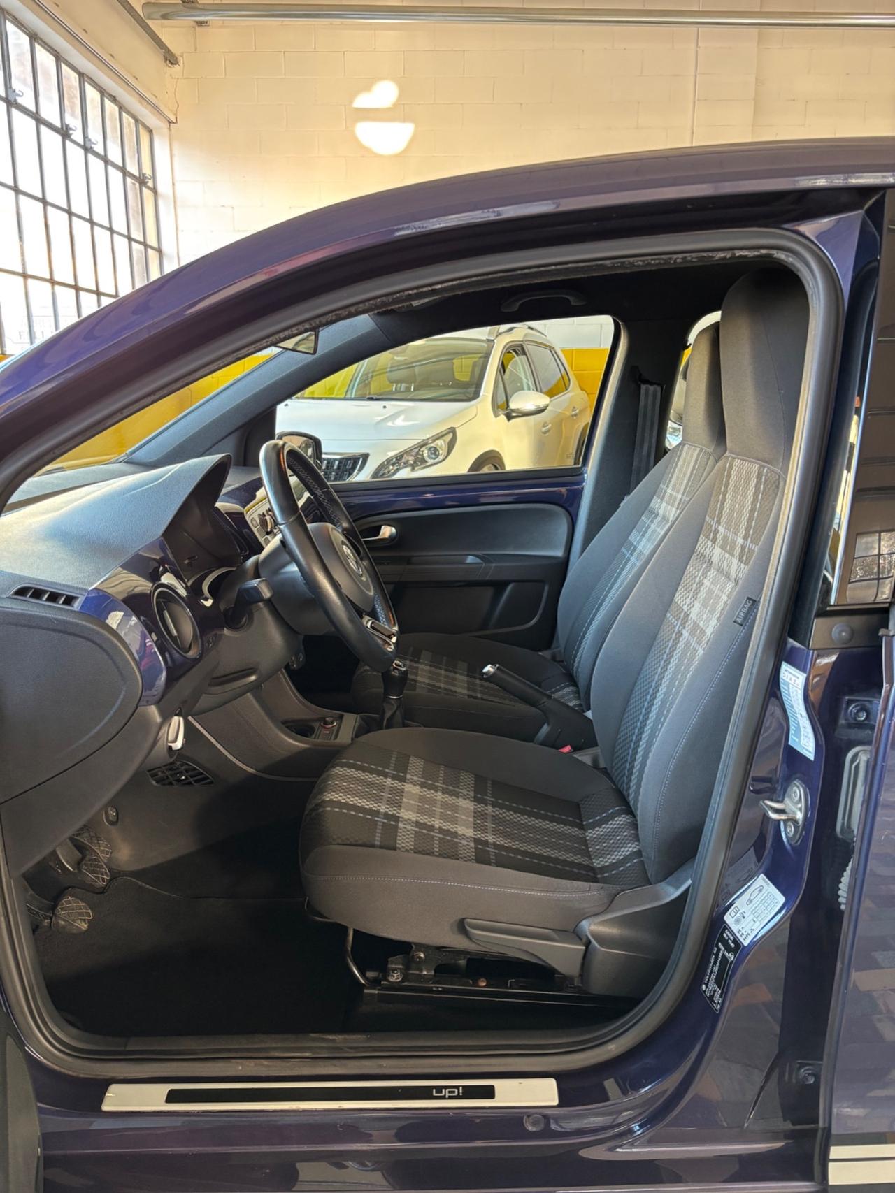 Volkswagen up! 1.0 5p. TAGLIANDI CERTIFICATI