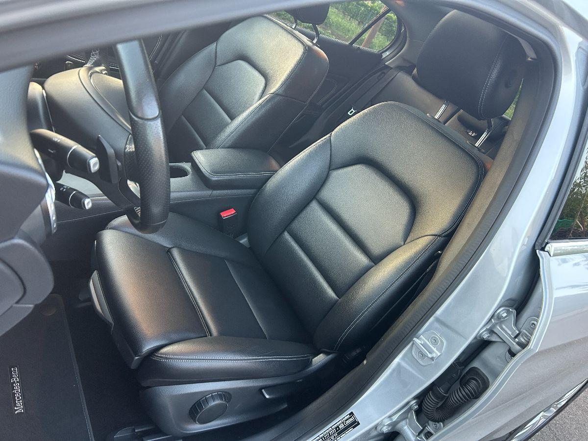 MERCEDES - Classe GLA - GLA 200 d Automatic 4Matic Premium TETTO