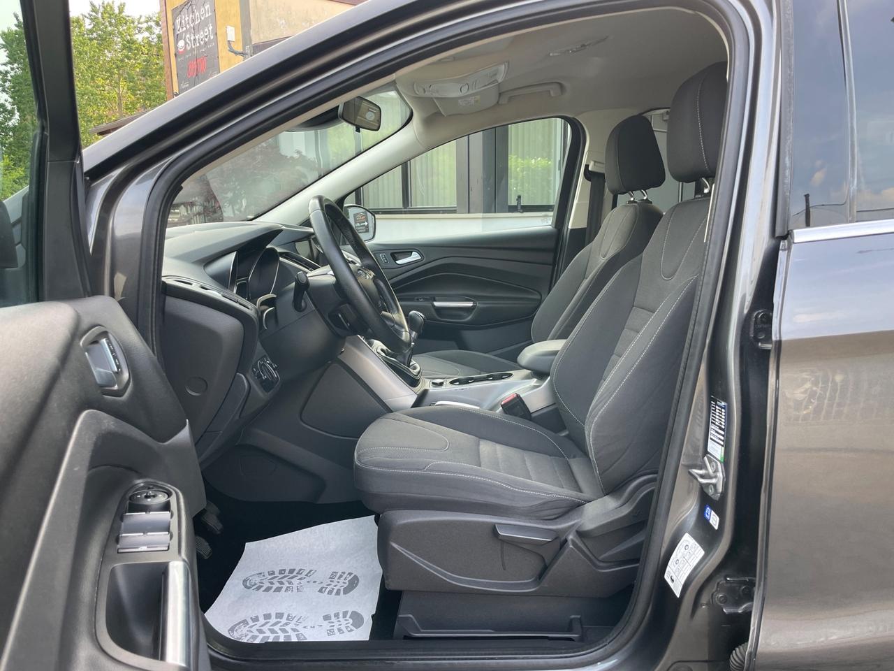 Ford Kuga 1.5 TDCI 120 CV S&S 2WD Plus