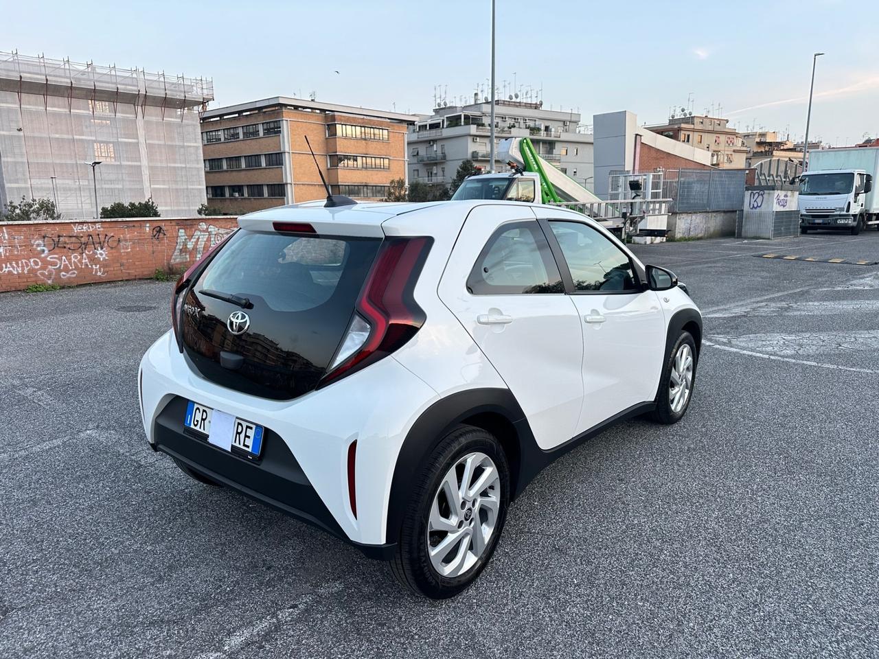 Toyota Aygo 1.0 PARI NUOVO/PACCHETTO TAGLIANDI