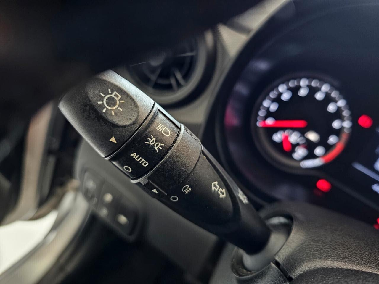 NUOVA HYUNDAI i10 ADVANCED 1.0 BENZ 67CV - UFFICIALE ITALIANA