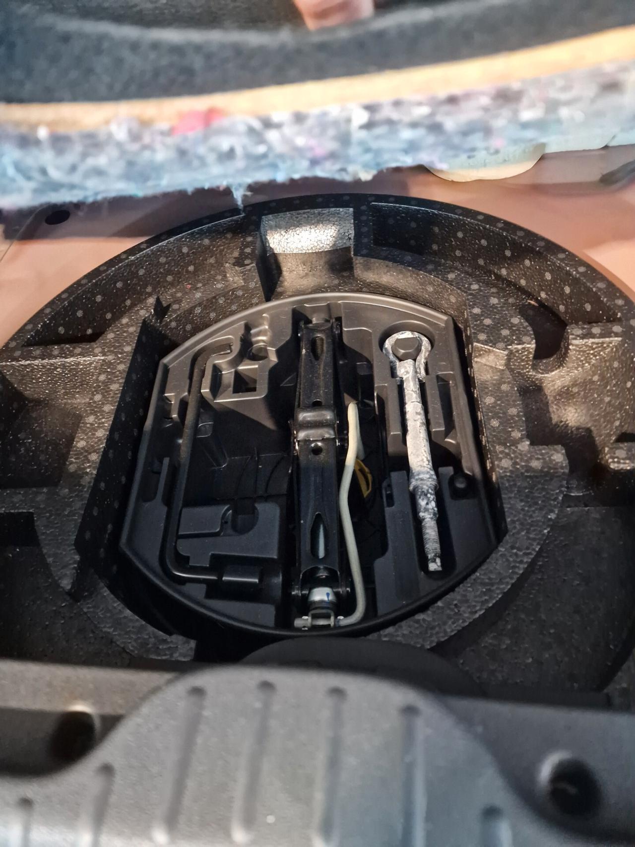 Citroen C3 Picasso 1.6 diesel 61 MILA CHILOMETRI PARI A NUOVO