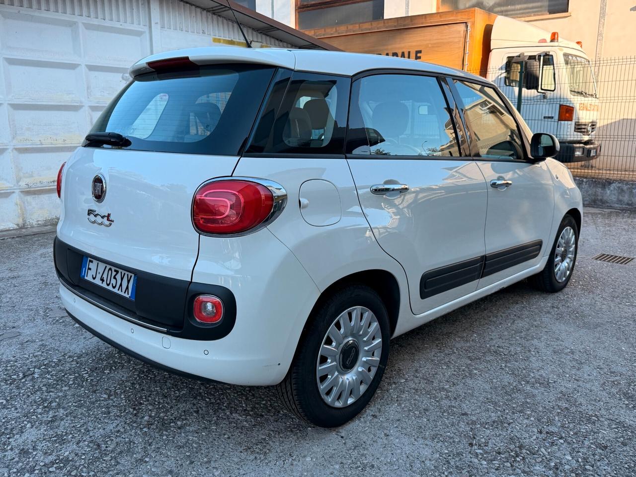 Fiat 500L 1.6 MJT IVA COMPRESA N1 4 Posti