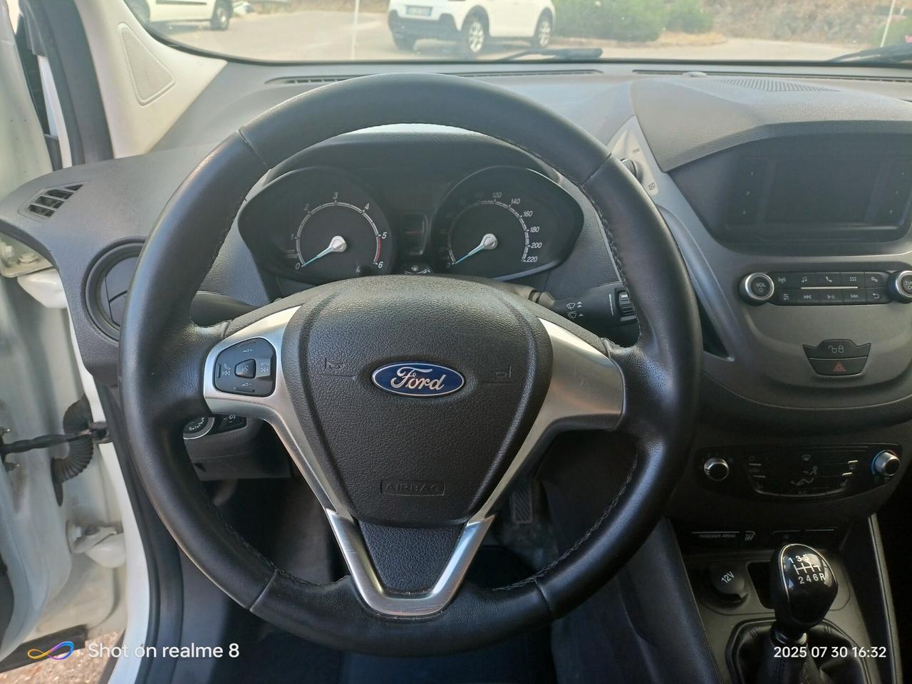 Ford Transit Courier 1.5 TDCi 75CV Van Entry