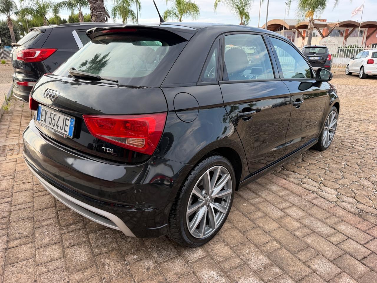 Audi A1 SPB 1.6 TDI S tronic line edition
