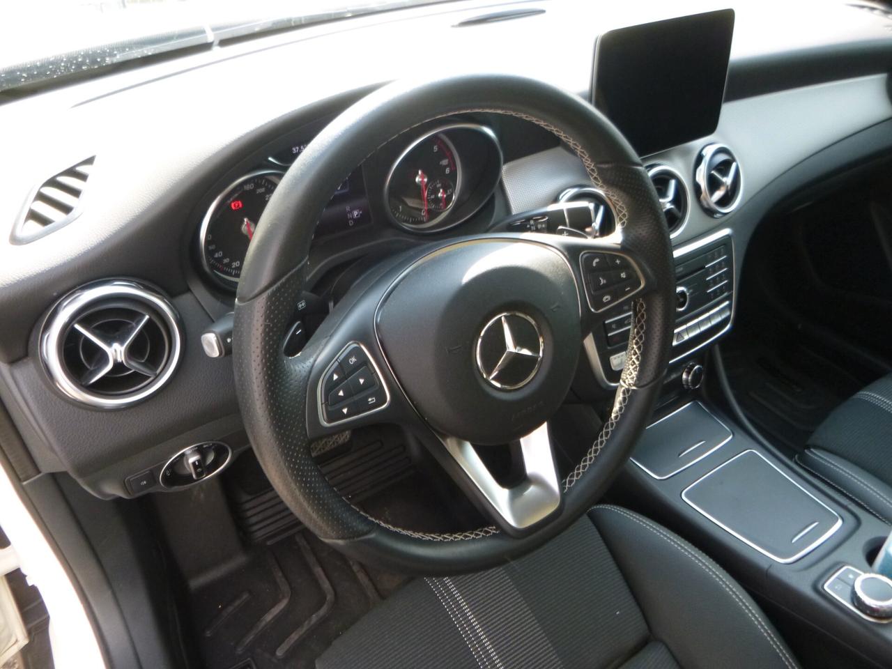 Mercedes-benz GLA 220 GLA 220 d Automatic 4Matic Premium