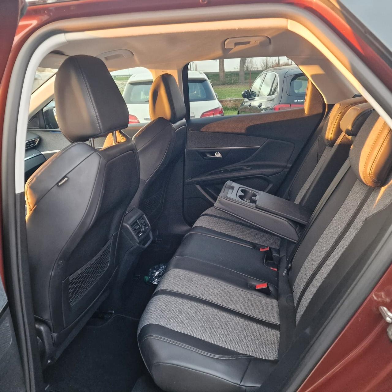 Peugeot 3008 BlueHDi 130 S&S Allure UNICO PROPRIETARIO TAGLIANDI PEUGEOT