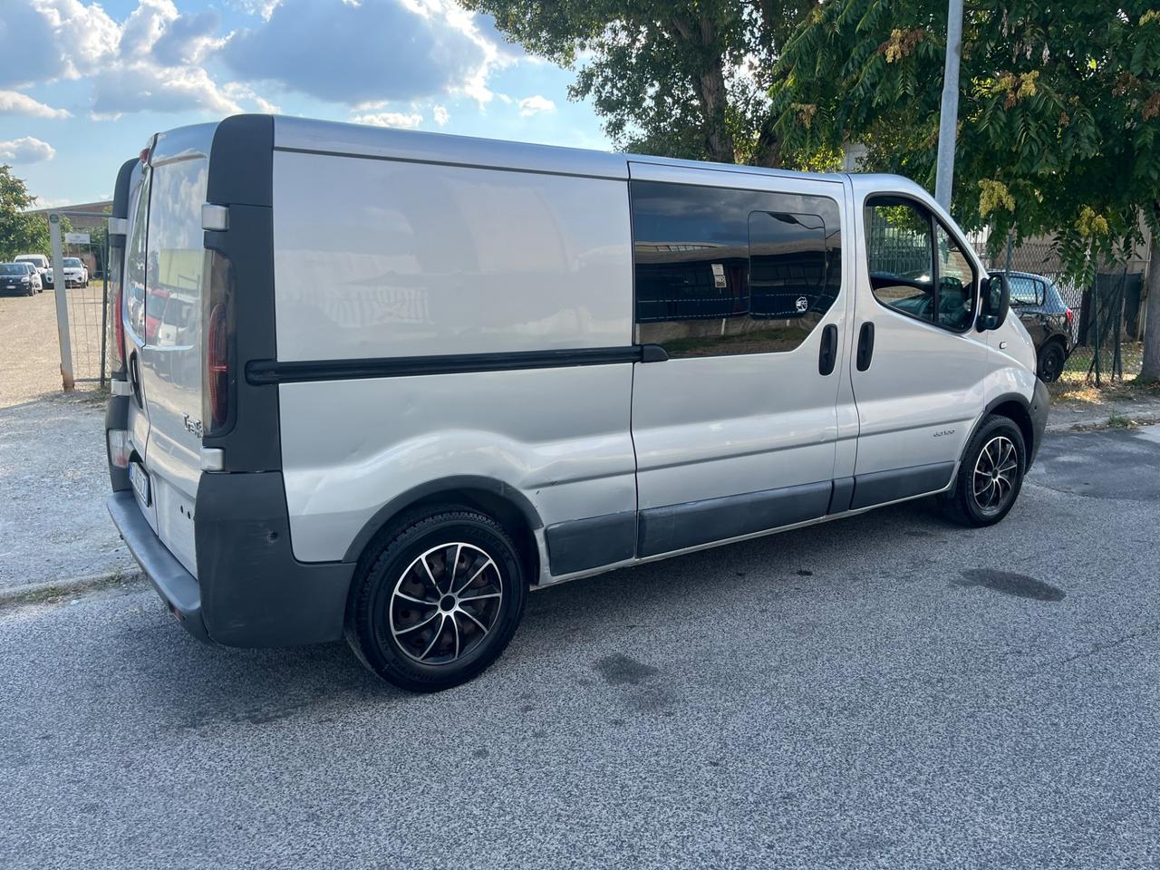 Renault Trafic T29 1.9 dCi/100PC-TN Furg.Generiq