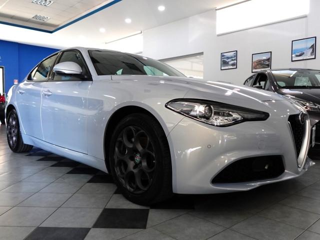 Alfa Romeo Giulia 2.2 MJT 160 CV AT8 BUSINESS