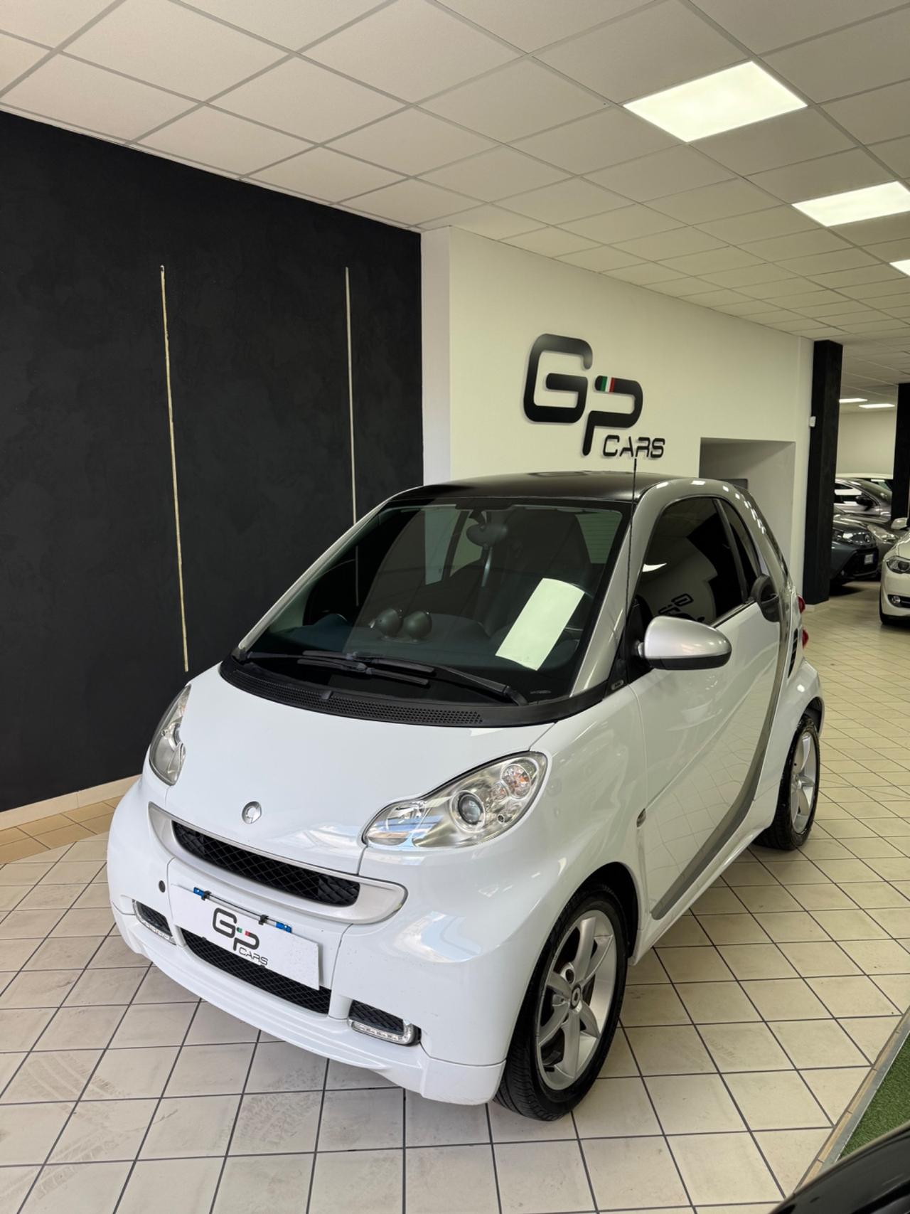 Smart ForTwo 1000 52 kW MHD coupé pulse
