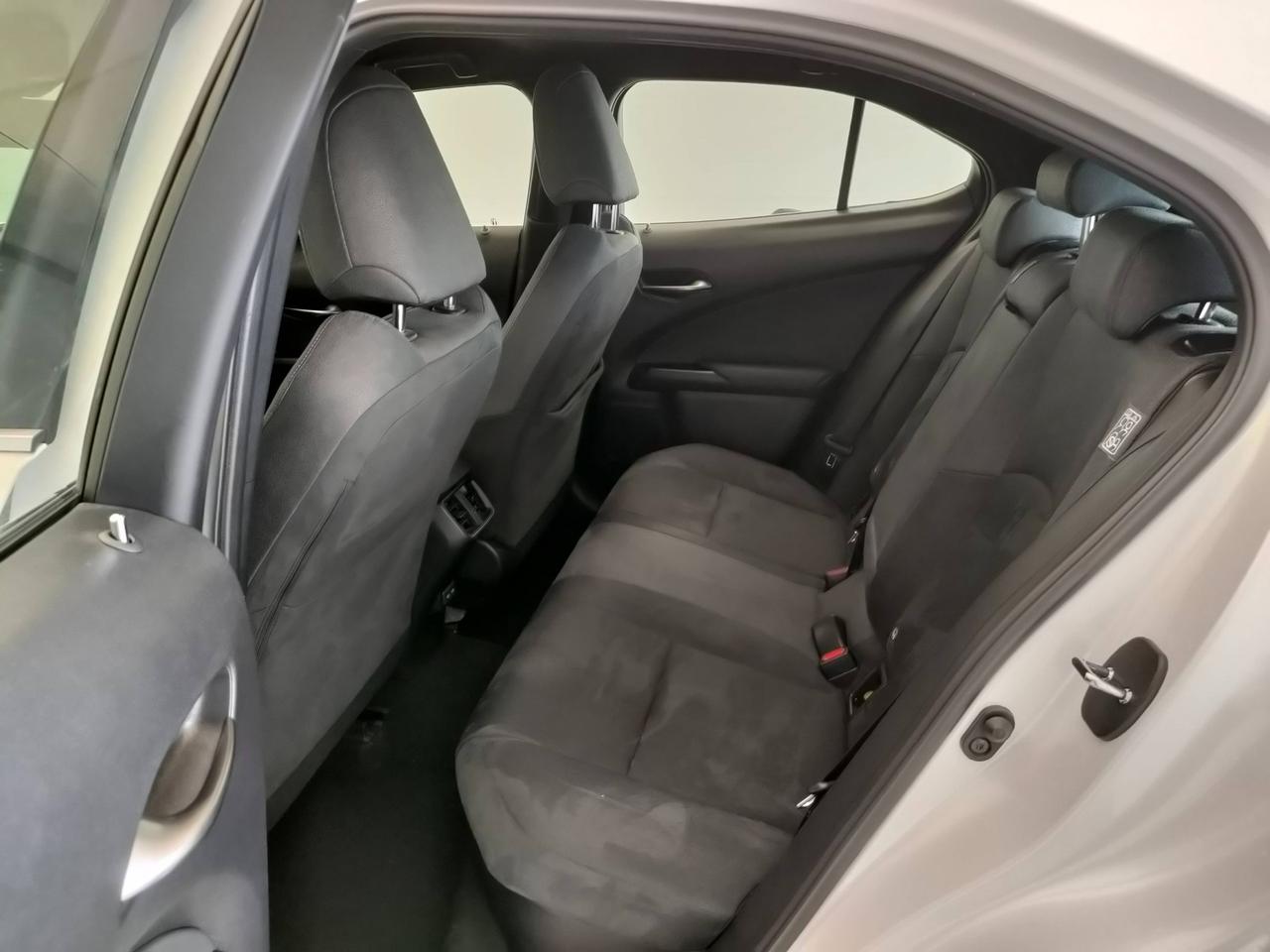 LEXUS UX 2019 - UX 250h 2.0 Business 2wd cvt my20