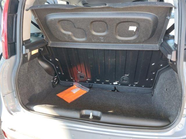 FIAT Panda 1.0 FireFly S&S Hybrid Uniprò Climat. Fatturab.