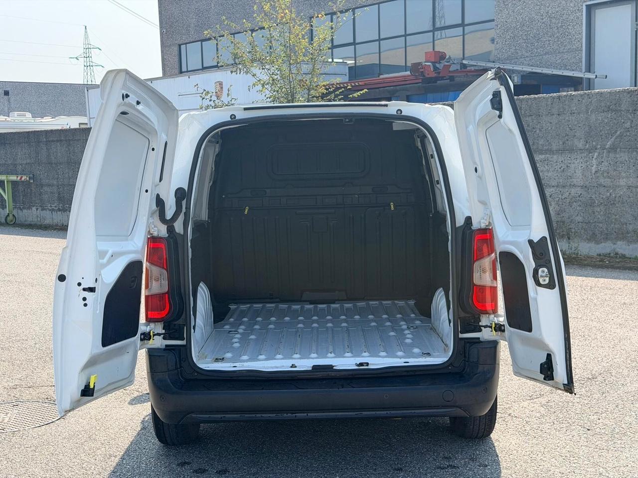 Opel Combo Cargo 1.5 Diesel 100CV Edition Euro 6 - 2022 - 185.000 km