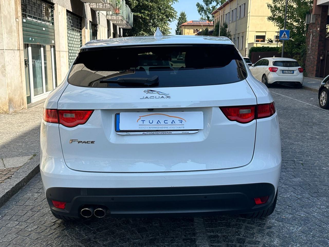 Jaguar F-Pace R-Sport 2.0 20d Turbo #11029