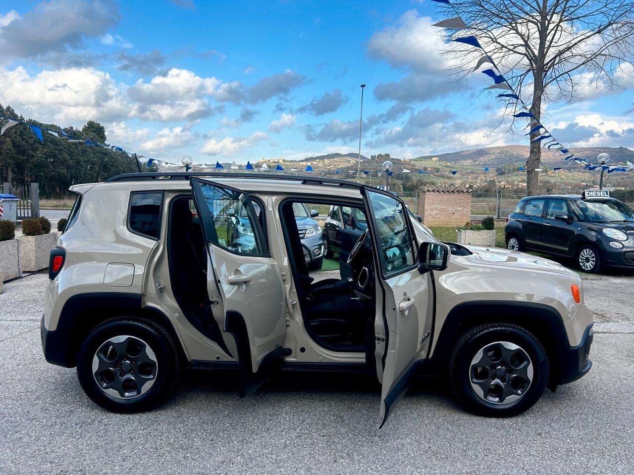 Jeep Renegade 1.6 Mjt 120 CV " UNA CHICCA " Longitude