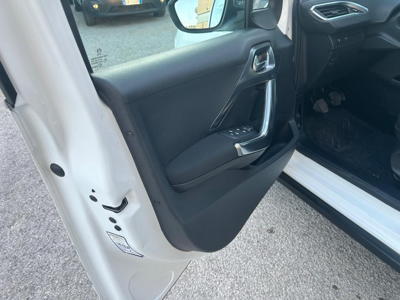 Peugeot 2008 BlueHDi 120 S&S Allure Euro6
