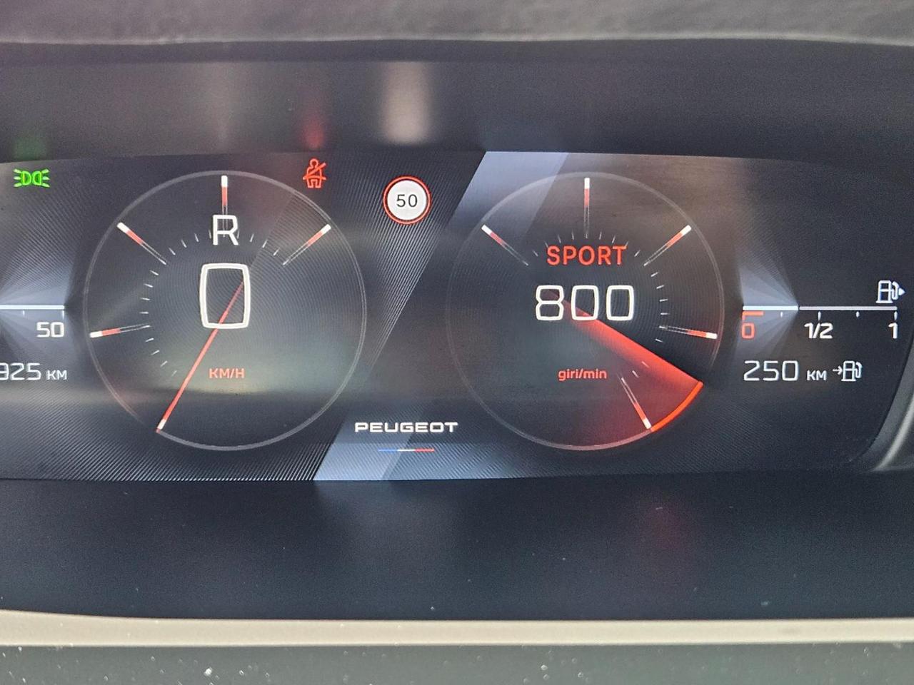 Peugeot 308 BlueHDi 130 S&S EAT8 SW Allure