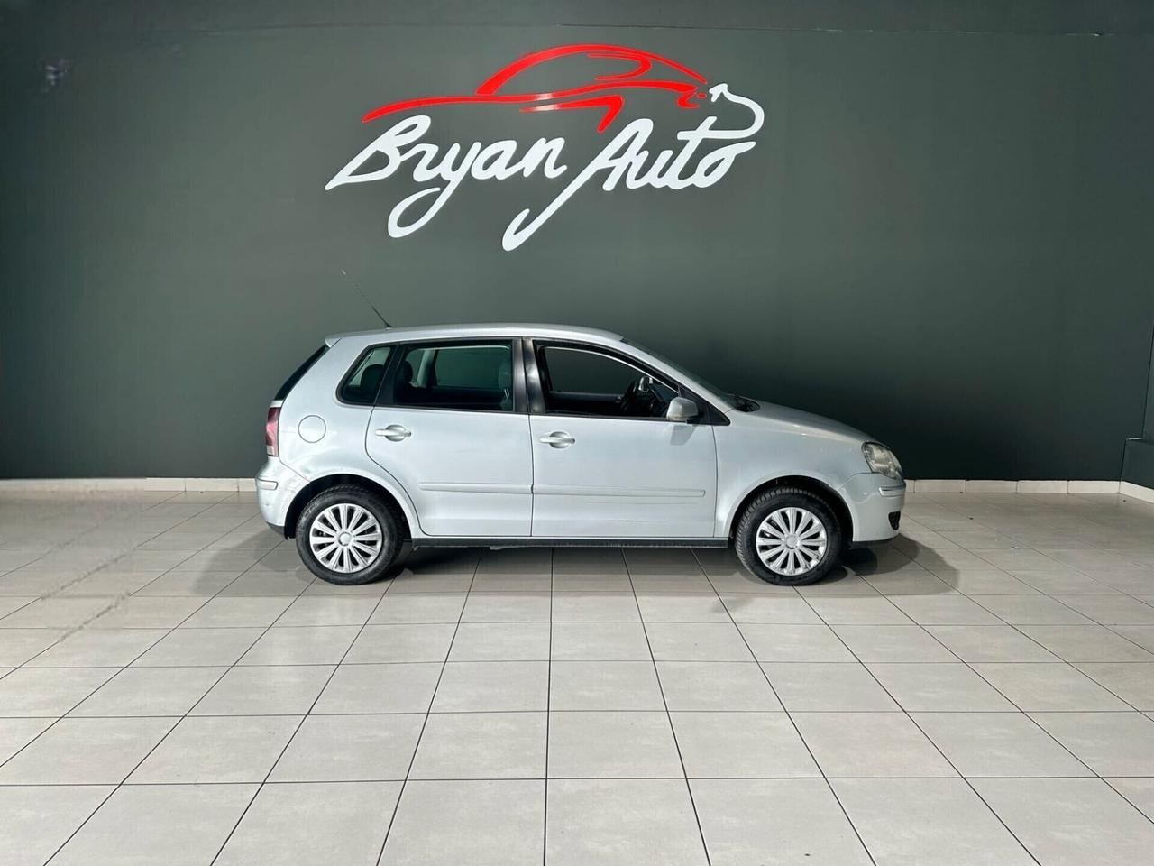 Volkswagen Polo 1.4/75CV 16V 5p. Comfortline BI-FUEL G