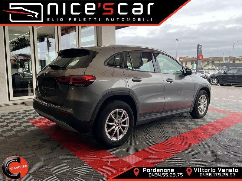 Mercedes-Benz GLA 180 d Automatic Business Extra