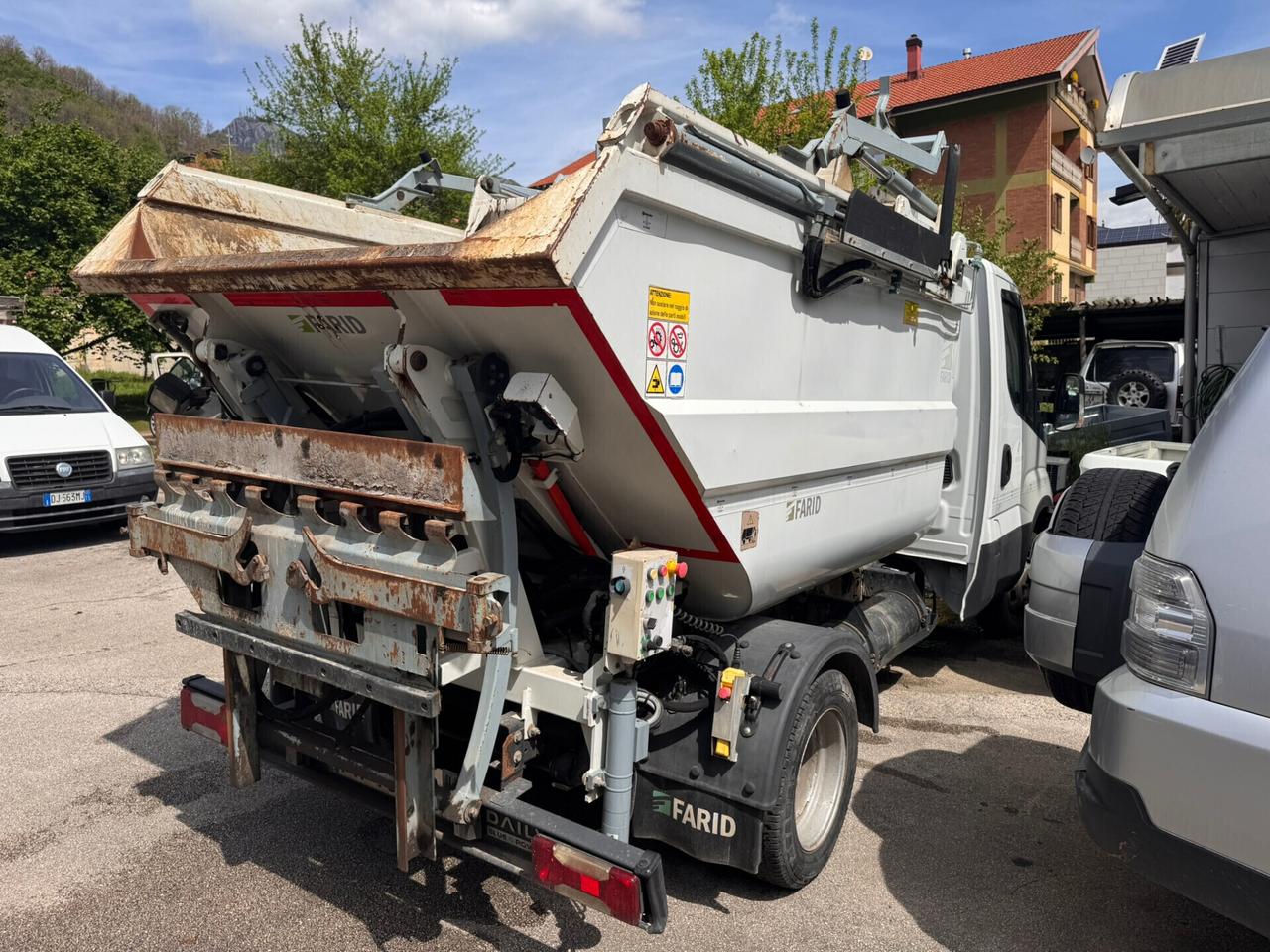 IVECO DAILY 35-NP METANO 2018 COMPATTATORE FARID RIFIUTI