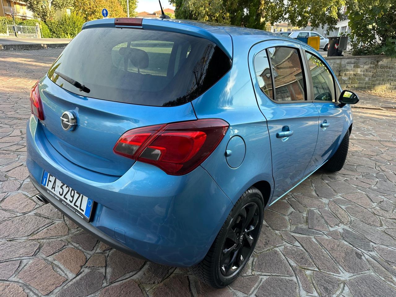 Opel Corsa 1.2 5 porte b-Color no bollo