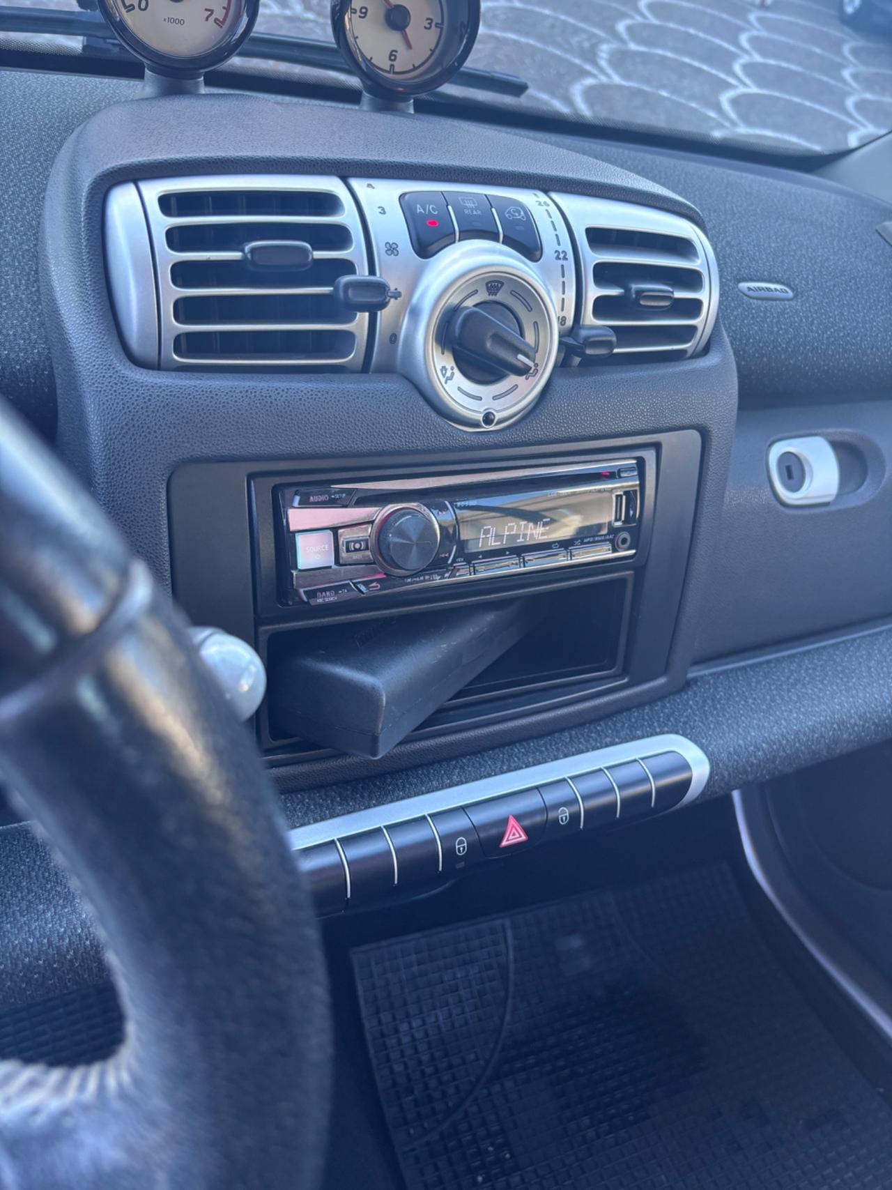 Smart ForTwo 1000 52 kW coupé passion