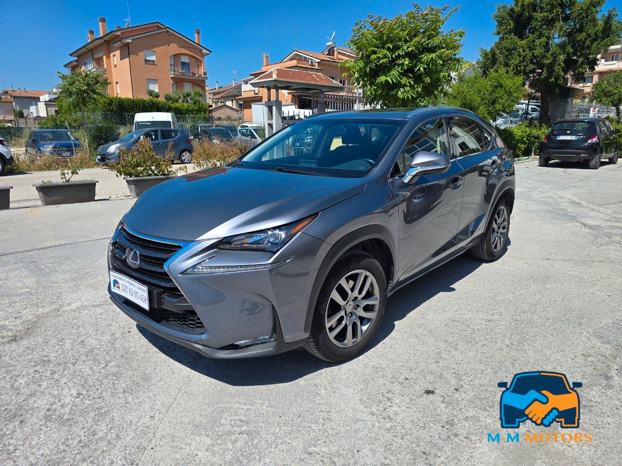 Lexus NX 300h 2.5 Executive 4wd cvt