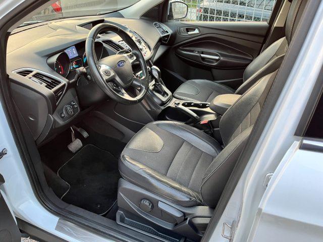 FORD Kuga 2.0 TDCI 140 CV 4WD Powershift Titanium