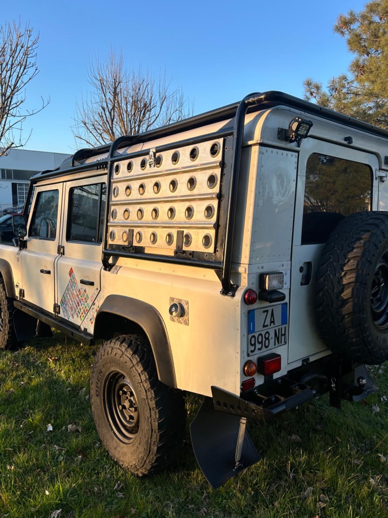 Land Rover Defender Deserto