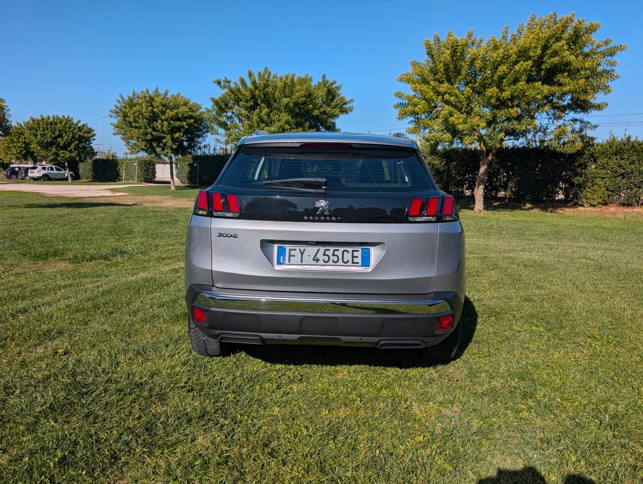 Peugeot 3008 BlueHDi 130 S&S EAT8 Allure