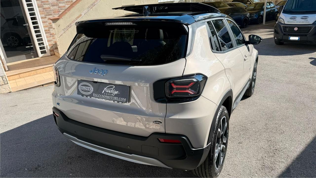 JEEP AVENGER BEV SUMMIT KM0 2026 TETTO APRIBILE