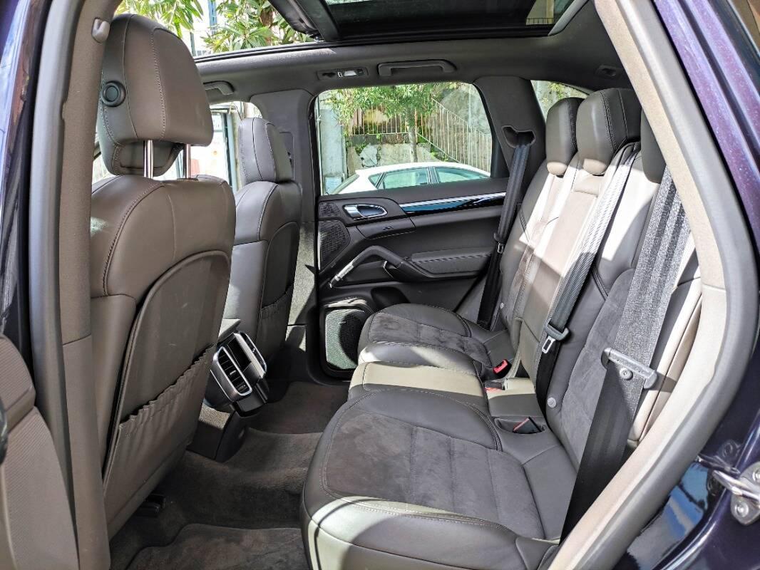 Porsche Cayenne 3.0 Platinum Ed. TETTO APRIBILE