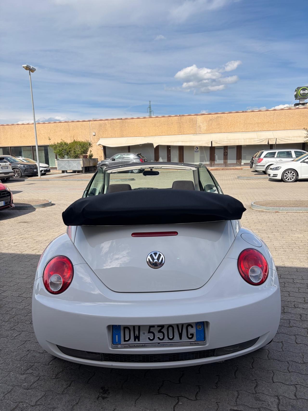 Volkswagen New Beetle 1.4 16V Cabrio