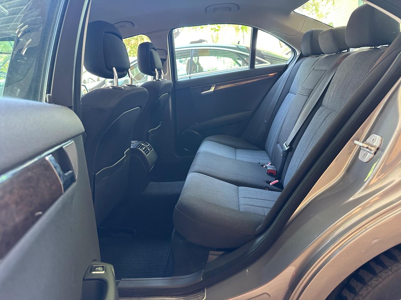 Mercedes-benz C 220 CDI BlueEFFICIENCY Elegance